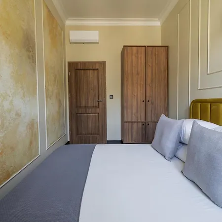 Apartment 3 Bedroom - Grodzka Street - Old Town *